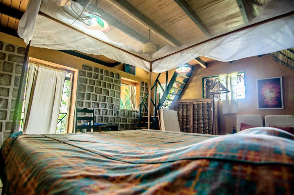 Les Bungalows D'Ambonara Hell-Ville Exterior foto